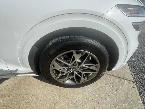 Used 2024 Genesis GV70 2.5T AWD/4WD image 27