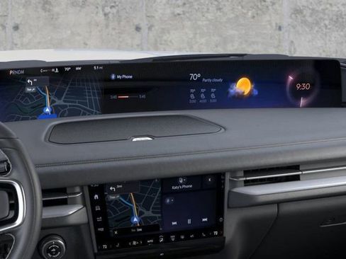 New 2026 Lincoln Navigator Reserve w/ Jet Appearance Package AWD/4WD image 14