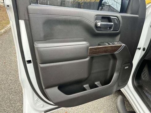 Used 2020 GMC Sierra 1500 Elevation w/ Elevation Value Package image 15