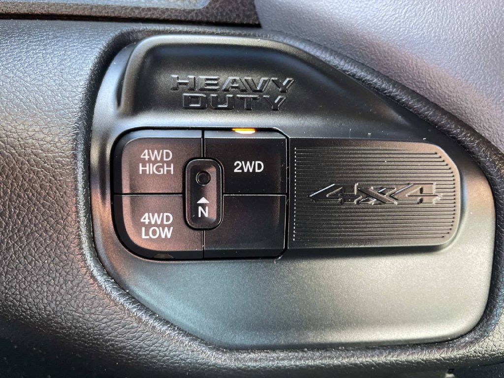Used 2022 RAM 2500 Big Horn AWD/4WD image 48