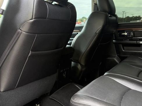 Used 2015 RAM 3500 Laramie AWD/4WD image 18
