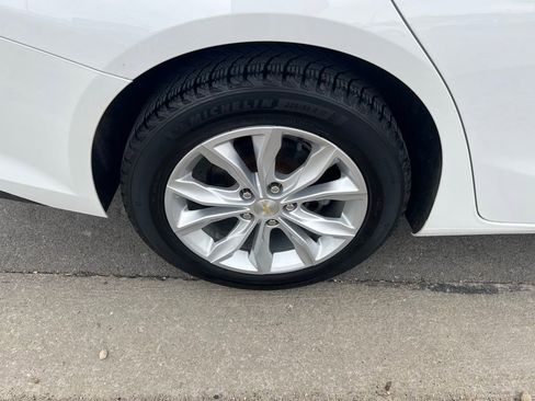 Used 2021 Chevrolet Malibu LT image 11