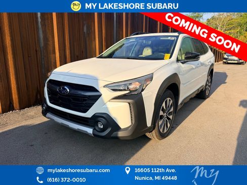 Certified 2025 Subaru Outback Limited AWD/4WD image 3