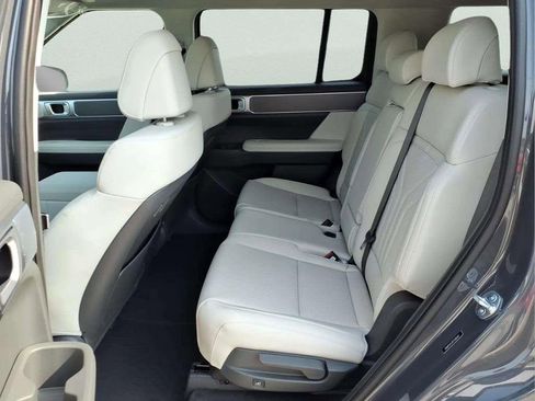New 2026 Hyundai Santa Fe SEL FWD image 10