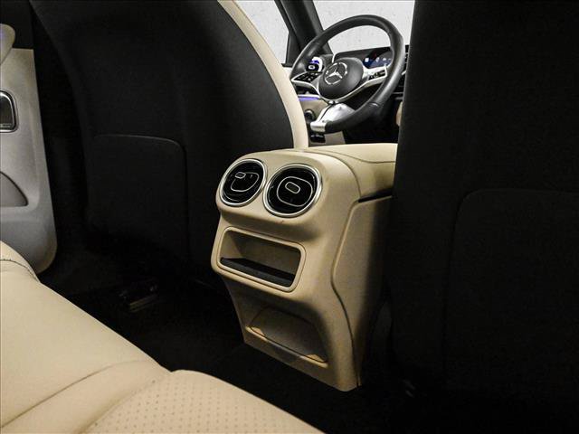 Certified 2026 Mercedes-Benz GLC 300 4MATIC image 19