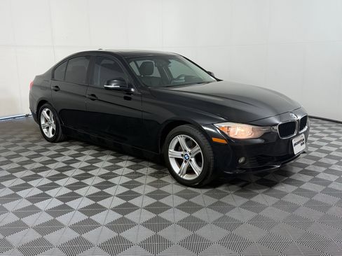 Used 2014 BMW 328i xDrive Sedan AWD/4WD image 7