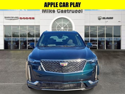 Used 2025 Cadillac XT6 Premium Luxury w/ Technology Package AWD/4WD image 2