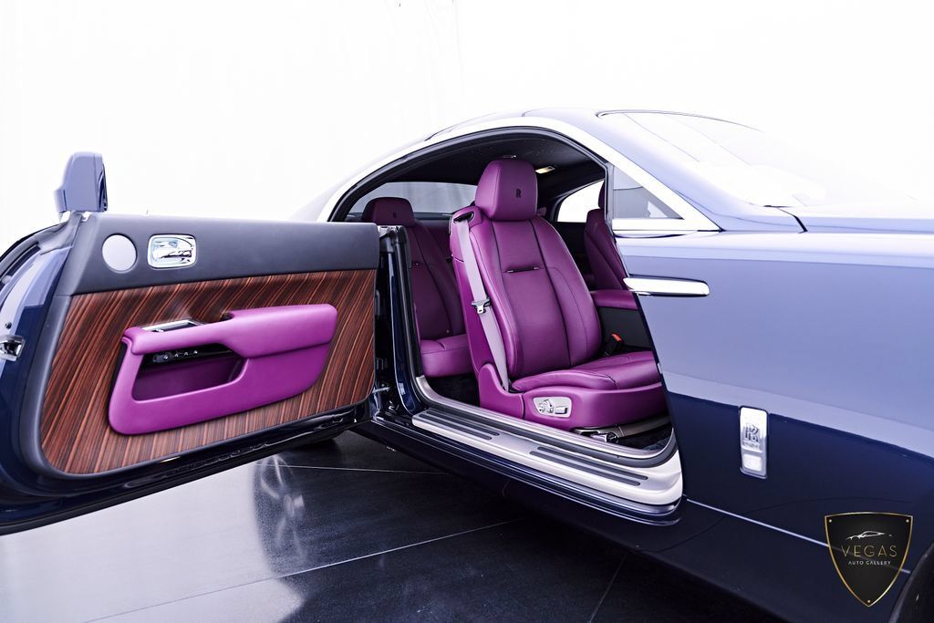 Used 2017 Rolls-Royce Wraith RWD image 35