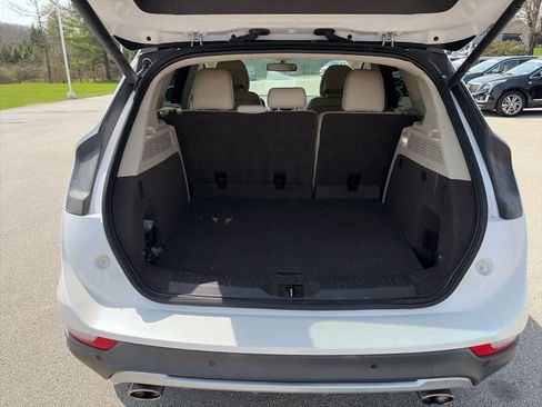 Used 2019 Lincoln MKC Reserve image 6