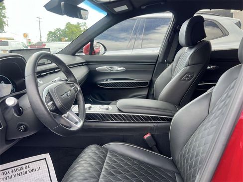 Used 2024 Genesis GV70 3.5T Sport w/ Sport Prestige Package image 19