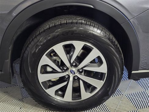 Used 2022 Subaru Outback Premium image 18