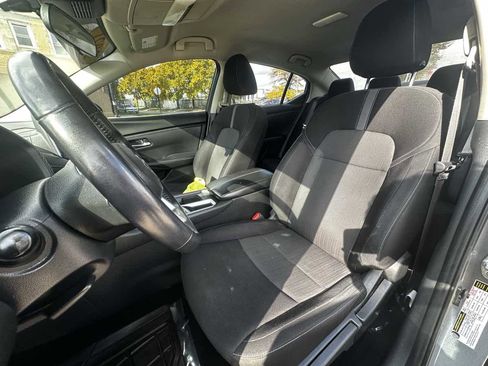 Used 2021 Nissan Sentra SV image 12