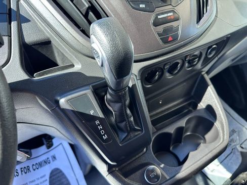 Used 2019 Ford Transit 250 Medium Roof image 20