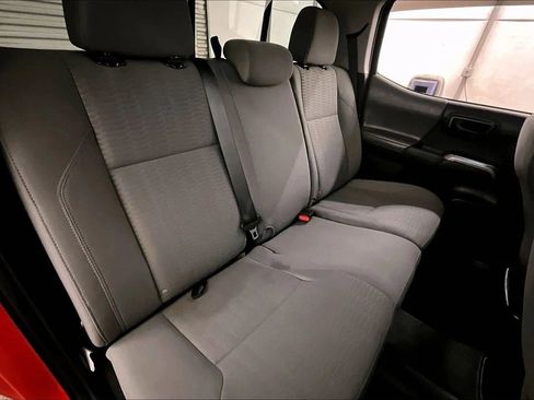 Used 2018 Toyota Tacoma SR5 image 26