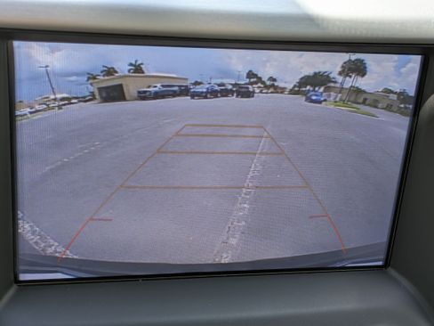 Used 2019 GMC Acadia SLT FWD image 26