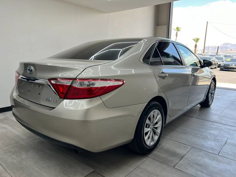 Used 2016 Toyota Camry LE FWD image 4