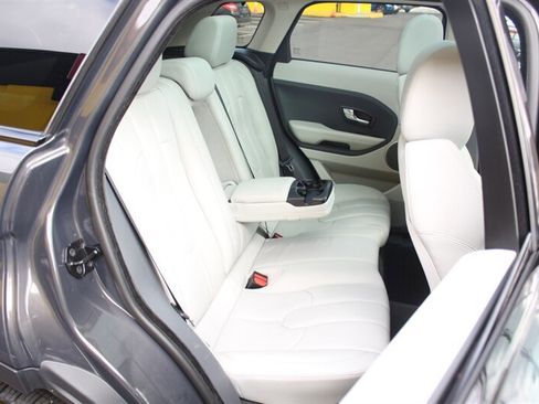 Used 2012 Land Rover Range Rover Evoque Pure Plus AWD/4WD image 16