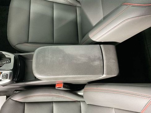 Used 2025 Chevrolet Trax RS w/ Driver Confidence Package image 20