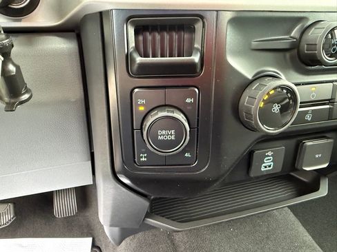 New 2026 Ford F250 XL w/ STX Appearance Package AWD/4WD image 23