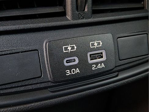 Certified 2026 Subaru Forester Premium AWD/4WD image 11