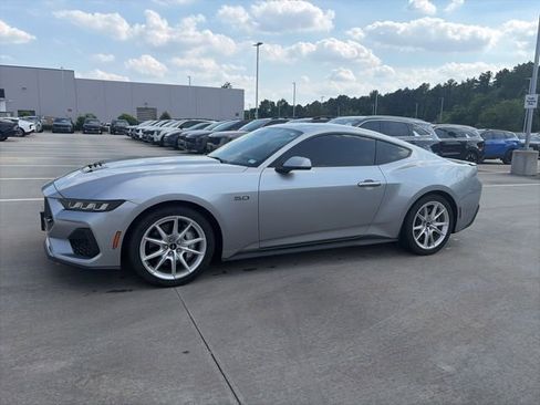 Used 2024 Ford Mustang GT Premium RWD image 1
