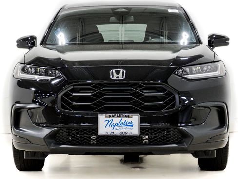 Used 2023 Honda HR-V Sport image 2