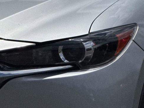Used 2018 MAZDA CX-5 Sport FWD image 9
