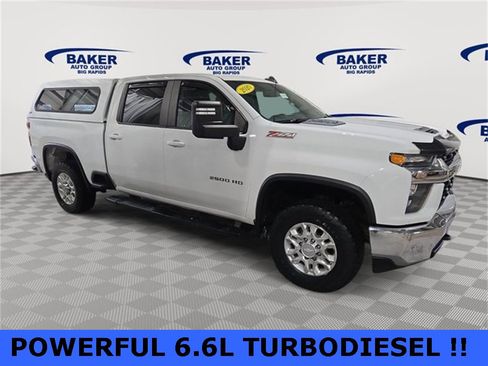 Used 2020 Chevrolet Silverado 2500 LT w/ Z71 Off-Road Package image 2