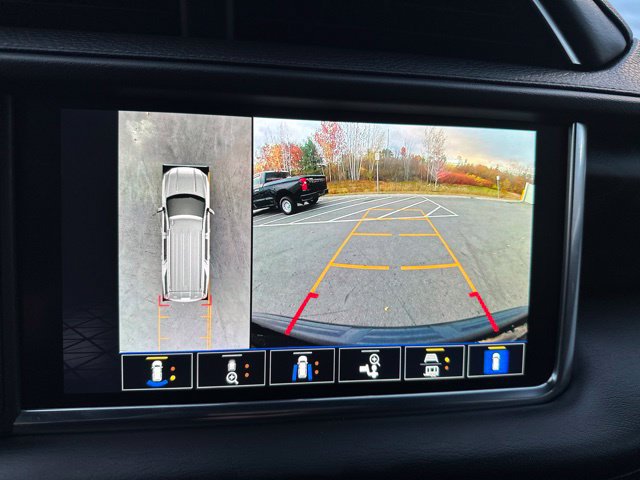 Used 2022 GMC Yukon XL Denali w/ Denali Ultimate Package AWD/4WD image 28