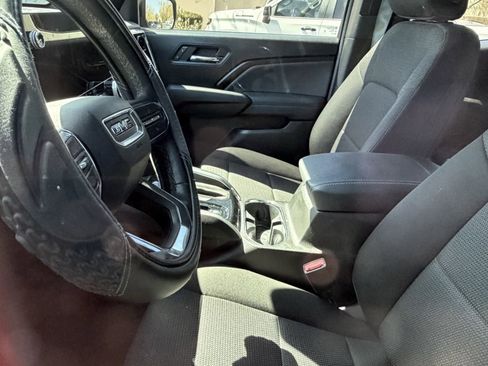 Used 2025 GMC Canyon Elevation w/ Convenience Package RWD image 12