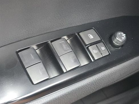 Certified 2025 Toyota Camry SE image 13