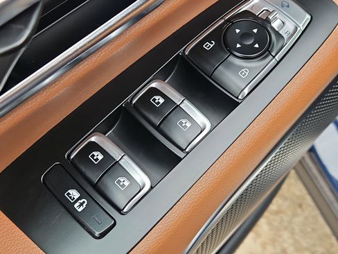 Used 2023 Kia Telluride SX X-Line AWD/4WD image 23