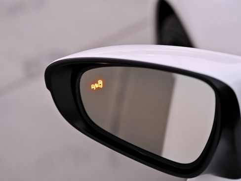 Used 2017 Lexus IS 200t IS Turbo RWD image 27