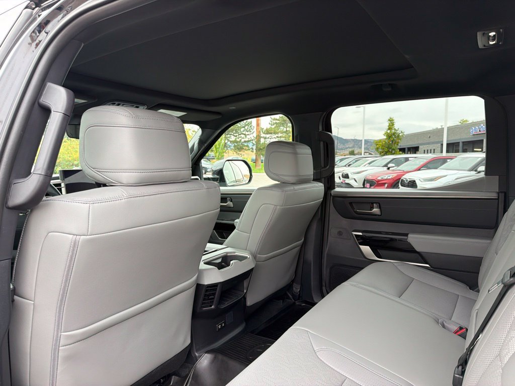 Used 2025 Toyota Tundra Limited AWD/4WD image 20