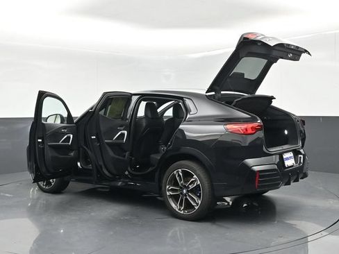Used 2025 BMW X2 xDrive28i AWD/4WD image 65