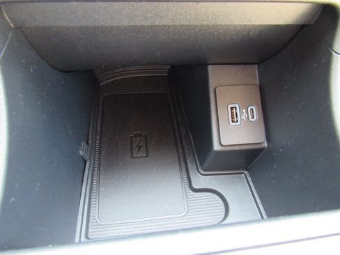 Used 2024 Ford Edge Titanium w/ Titanium Elite Package AWD/4WD image 21