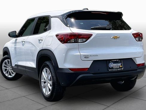 Used 2025 Chevrolet TrailBlazer LS w/ LS Convenience Package FWD image 12