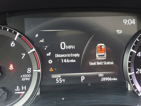 Used 2023 Toyota Highlander XLE AWD/4WD image 28