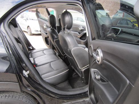Used 2017 FIAT 500X Trekking AWD/4WD image 11