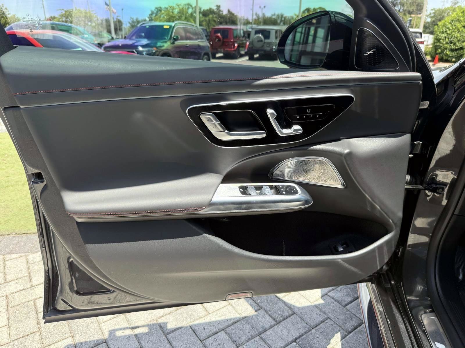 Certified 2026 Mercedes-Benz E 53 AMG e 4MATIC Sedan image 16
