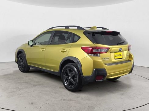 Used 2021 Subaru Crosstrek 2.0i Premium w/ Moonroof Package AWD/4WD image 7