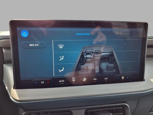 Used 2025 Ford Maverick XL w/ Equipment Group 102A AWD/4WD image 7