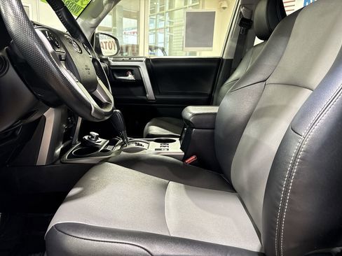 Used 2024 Toyota 4Runner SR5 Premium image 11