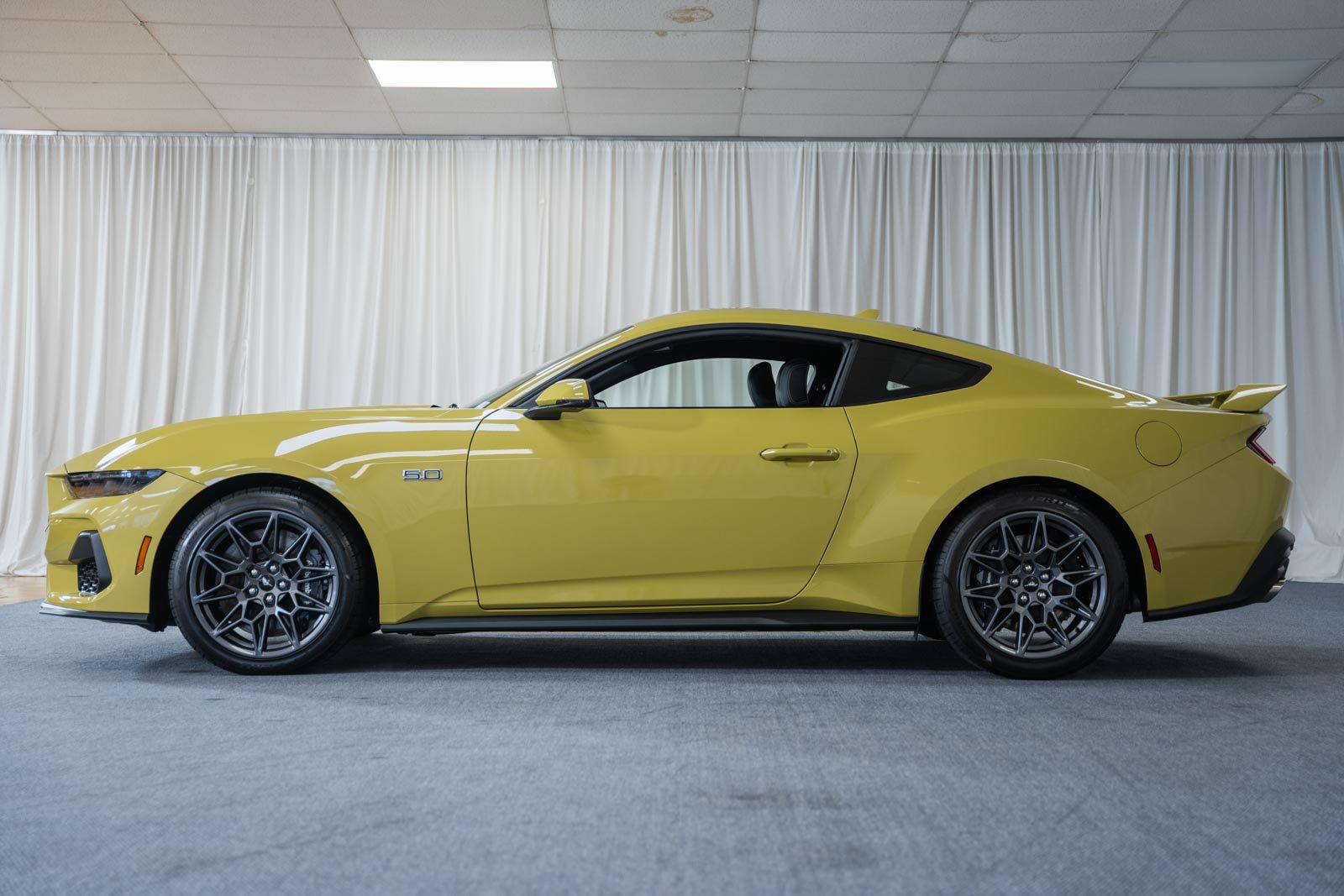 Certified 2025 Ford Mustang GT Premium w/ GT Performance Package RWD image 5