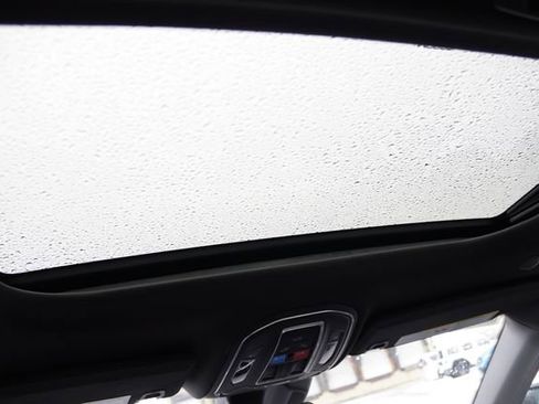 New 2025 Jeep Grand Cherokee Laredo X w/ Luxury Tech Group I AWD/4WD image 12