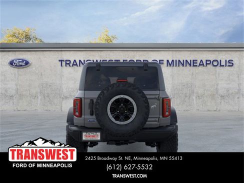 New 2025 Ford Bronco Badlands image 5