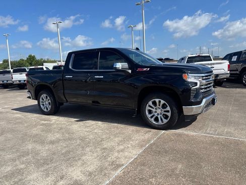 Used 2023 Chevrolet Silverado 1500 LTZ w/ LTZ Convenience Package II AWD/4WD image 7