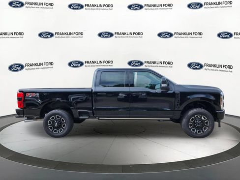 New 2026 Ford F250 Platinum w/ FX4 Off-Road Package AWD/4WD image 6