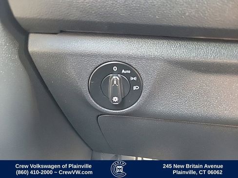 Used 2019 Volkswagen Jetta GLI image 11