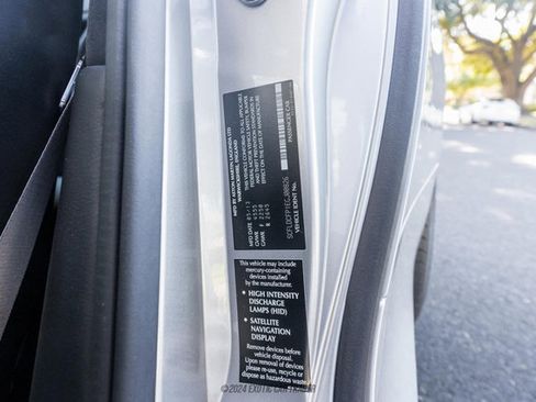 Used 2014 Aston Martin Vanquish Coupe image 36